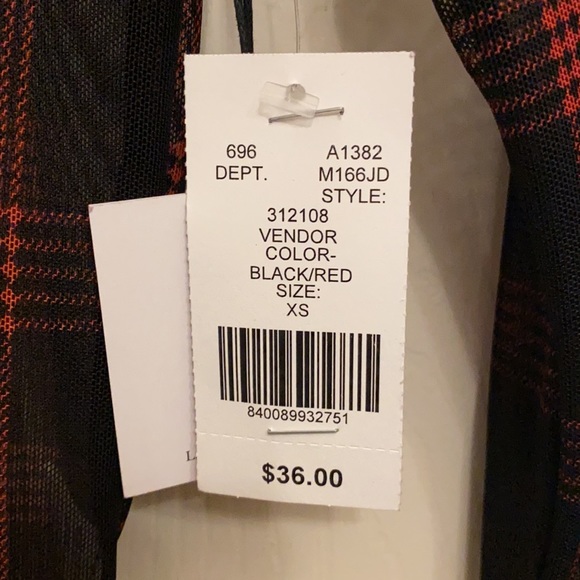 Red and black plaid mesh crop top. Size XS - Picture 4 of 4